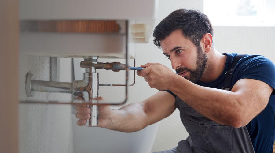 Professional water heater repair in Davis, OK